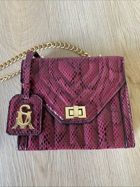 Steve Madden Burgundy Snakeskin Embossed Crossbody Bag Shoulder Purse